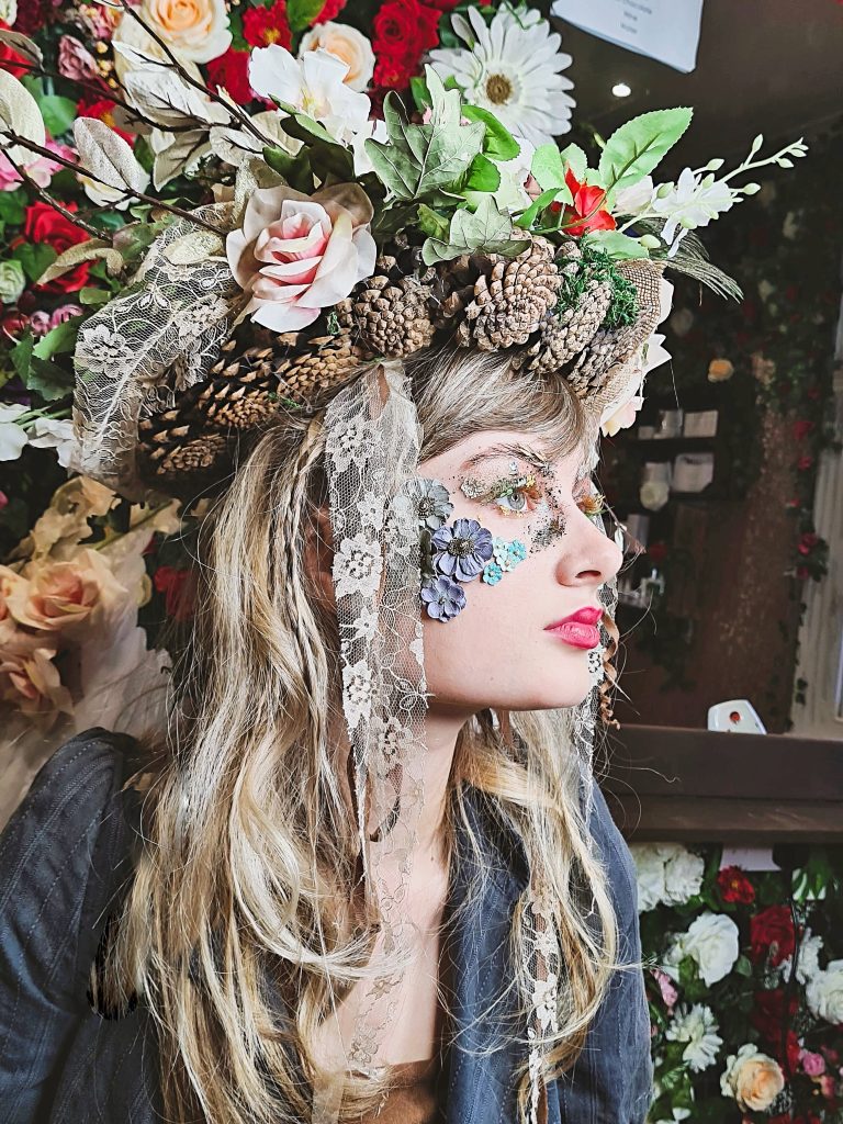 ABOUT HELEN THE TEAM SIRENS HAIR & BEAUTY SALON